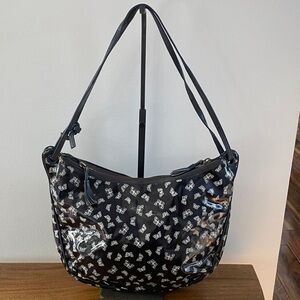 Bottega Veneta Black Patent Leather Butterfly Tote Bag W/Dk Blue Interior